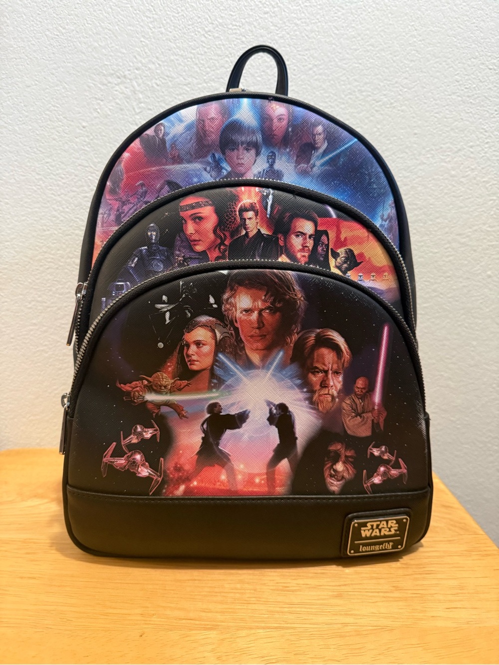 Loungefly Star Wars Trilogy 3 zipper backpack